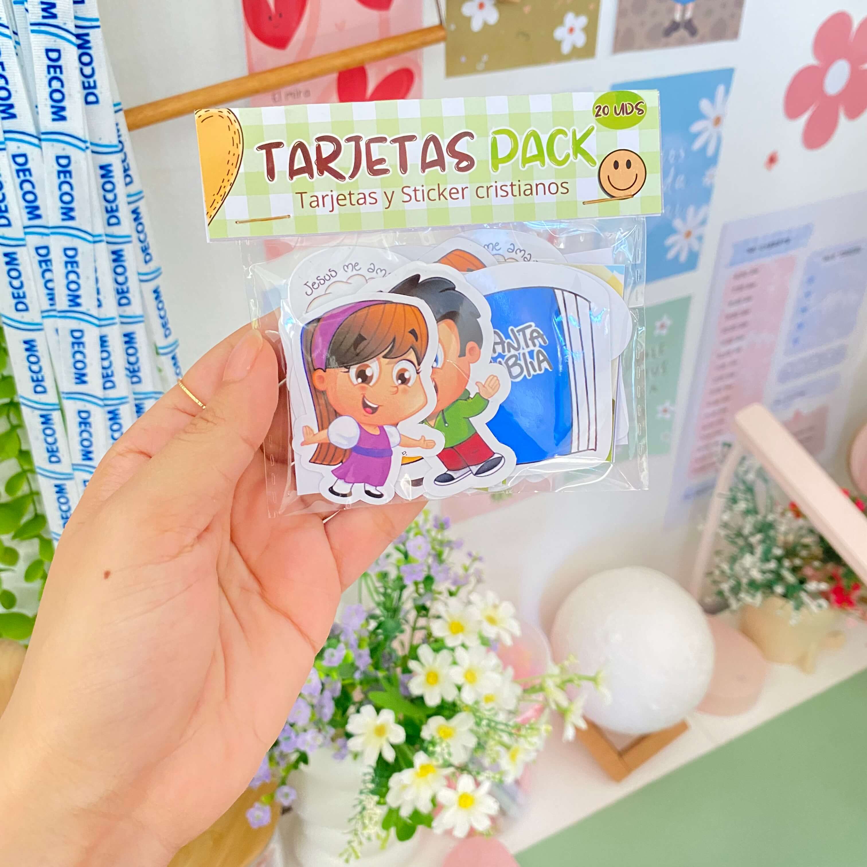 Pack de 20 tarjetas y stickers