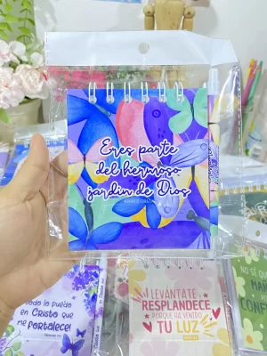 Mini Kits con mensajes cristianos | libreta + esfero Mini Kits con mensajes cristianos | libreta + esfero